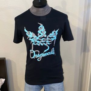 Mens Adidas t-shirt size small